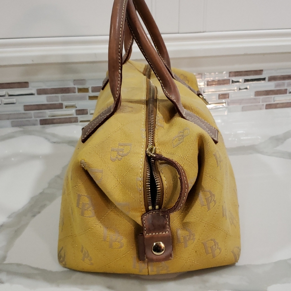 Dooney & Bourke - Picture 6 of 11